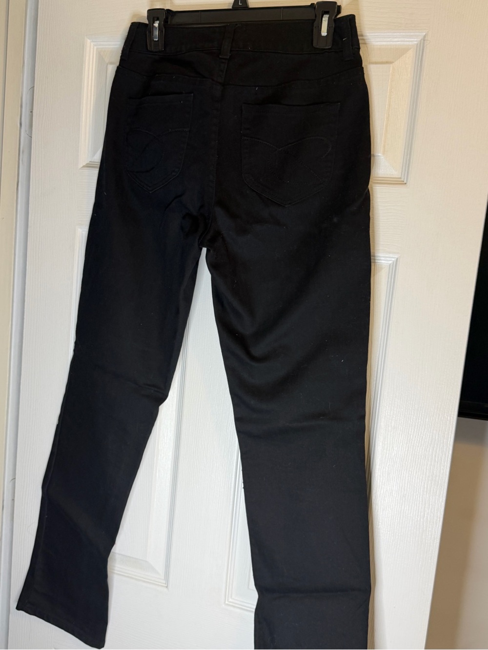 Chico's Women's Straight Leg Jeans in Black